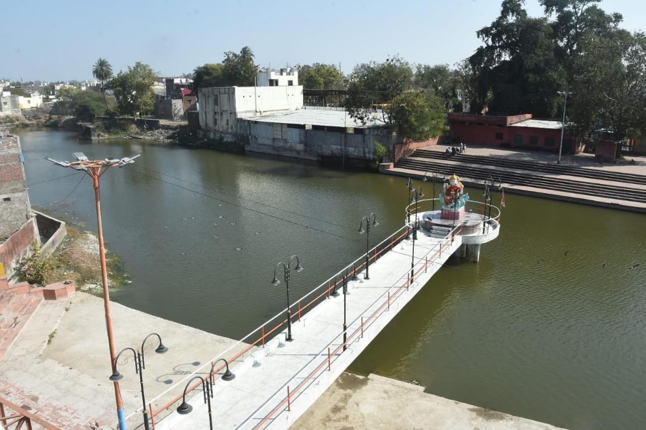 Hotel Shivanjali Palace Ujjain Exterior foto